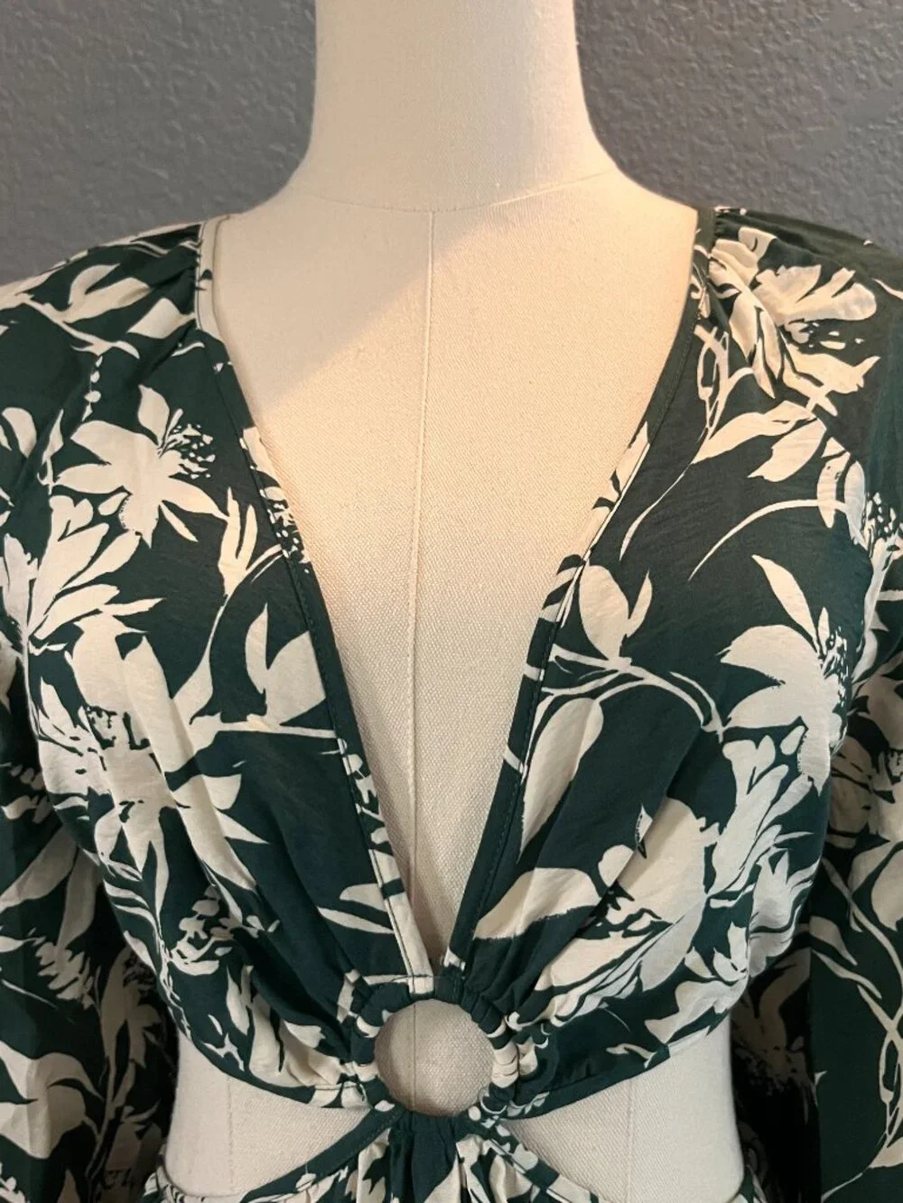 Abercrombie & Fitch Green Floral Plunge Cutout Ring Maxi Dress New with Tags - M